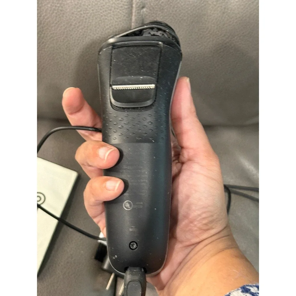 Philips Norelco Series 2000 S1143 Cordless‎ Rotary Shaver with Trimmer & Charger